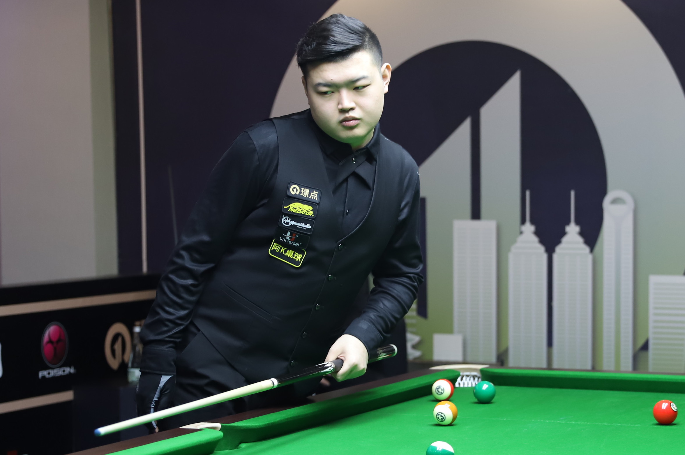 而謝輝的執 而謝輝的執